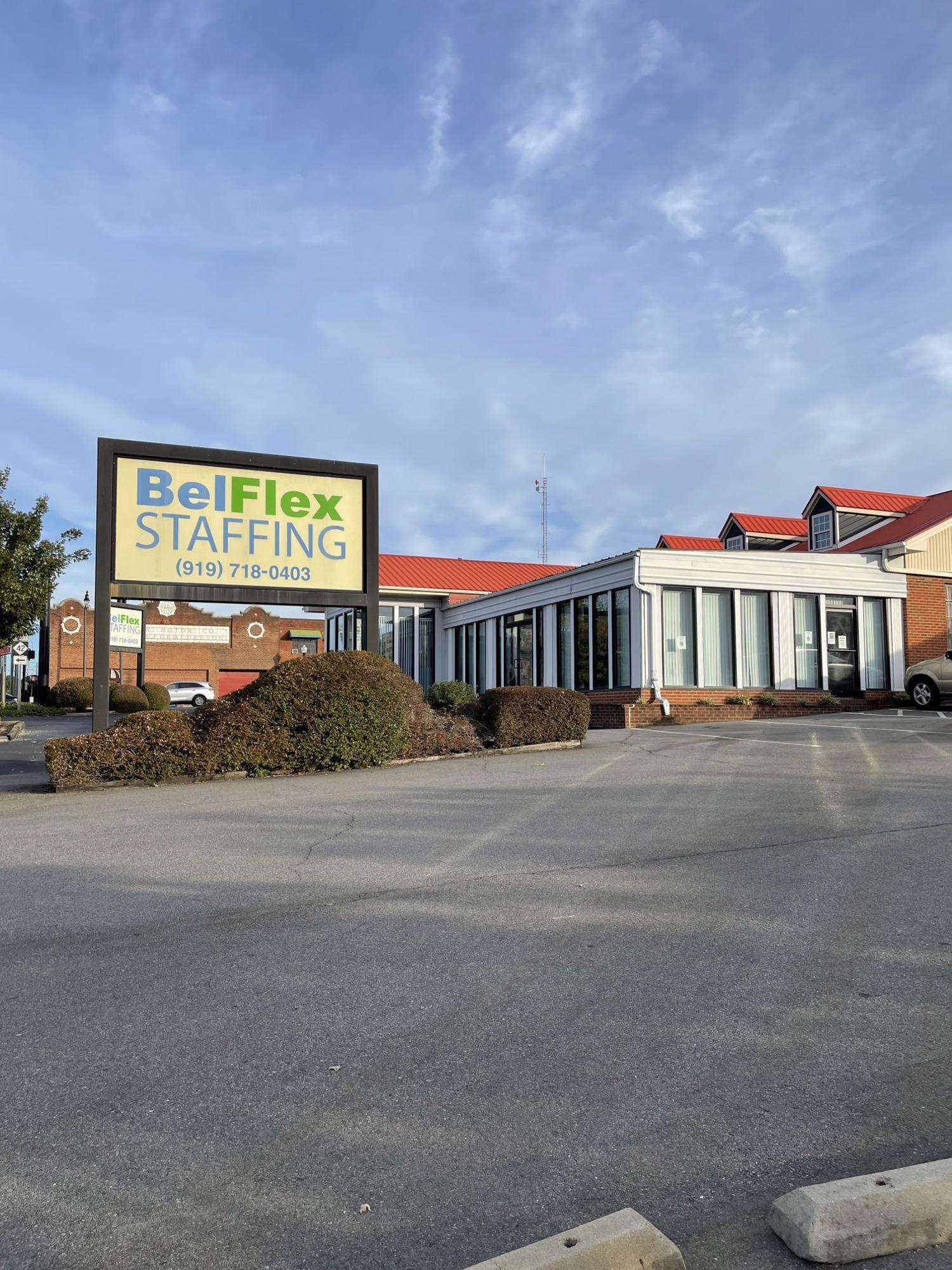 Pacific Lawn Sanford Nc: Customer Testimonials & Pricing - 0si8dn5